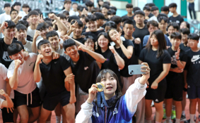 2025 보도사진연감 (55).JPG