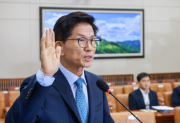 8월뉴스박동욱19.jpg