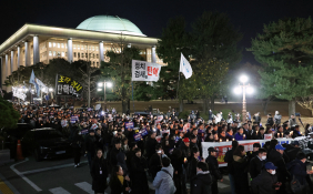 특집계엄령조성우11.jpg