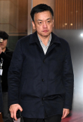 특집 계엄령 이동근 (1).jpg