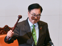 특집계엄령임채운 (1).jpg