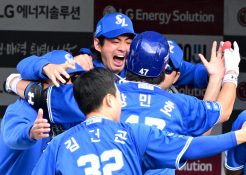 스포츠야구최규한07.JPG