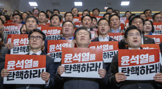 계엄령 특집 김지호_06.jpg
