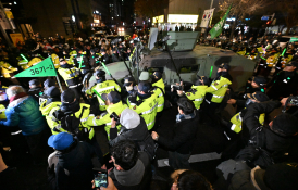 계엄령 선포 (2).jpg