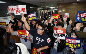 특집계엄령구윤성27.jpg