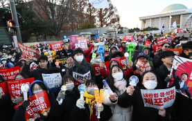 특집 계엄령 홍윤기(15).jpg