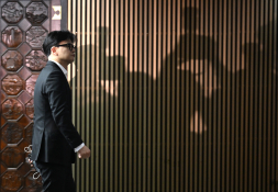 특집계엄령 이새롬 02.jpg