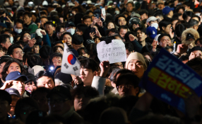 특집계엄령신현우04.jpg